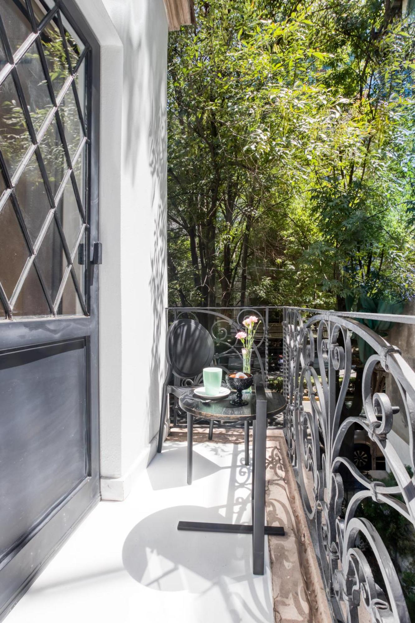 Utopic Campos Eliseos By Uliv Mexico City Bilik gambar